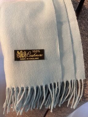 Vintage 100% Pure Cashmere Scarf – Made in England – Baby Blue